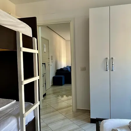 아파트 Arta's House